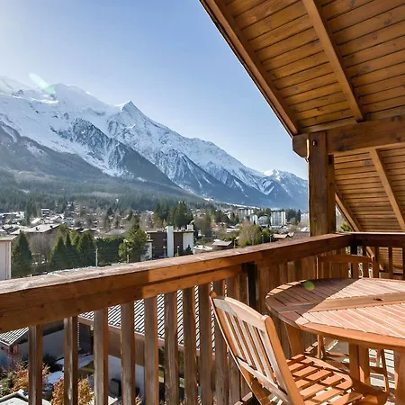 Apartment Les Pecles - All Year Chamonix